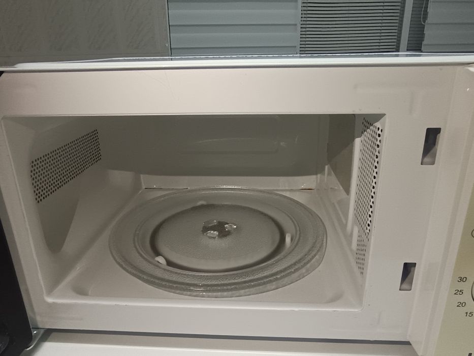 Microondas KUNFT