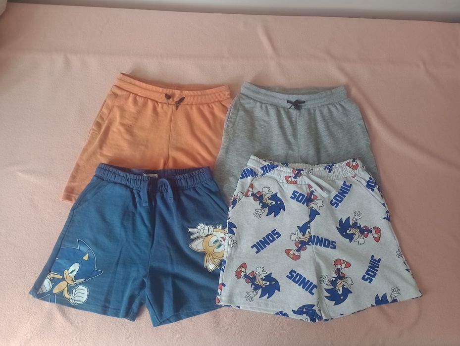 Krótkie spodenki chłopięce r. 134