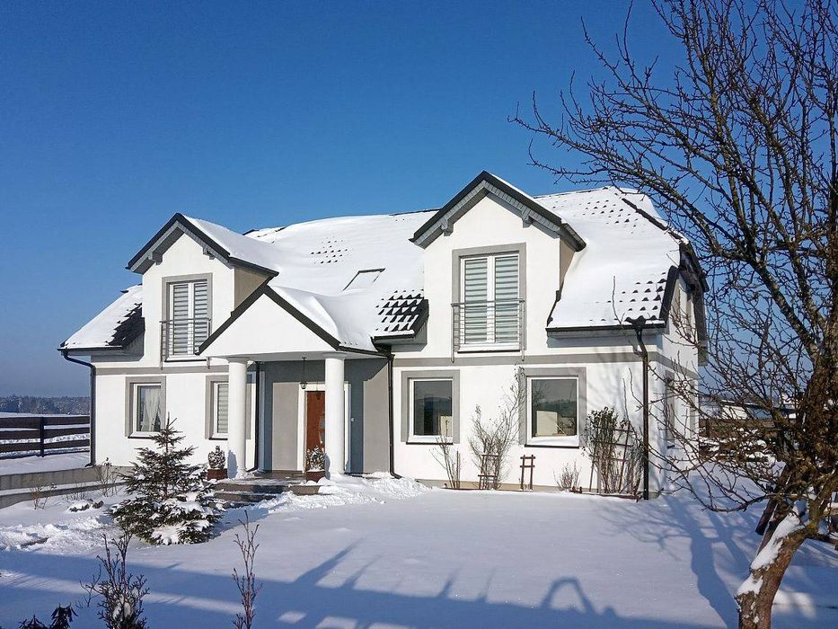 Nocleg Dom dla 20 osób urodziny weekend Kaszuby jacuzzi sauna ogrodowa