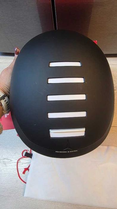 Kask Narciarski Atomic Savor unisex Lekki  Rozmiar M 55-59 cm czarny