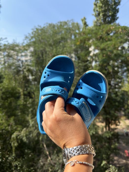 Босоніжки для хлопчика crocs с10