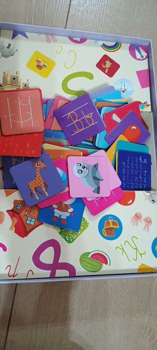 Abecadło, gra pamięciowa.