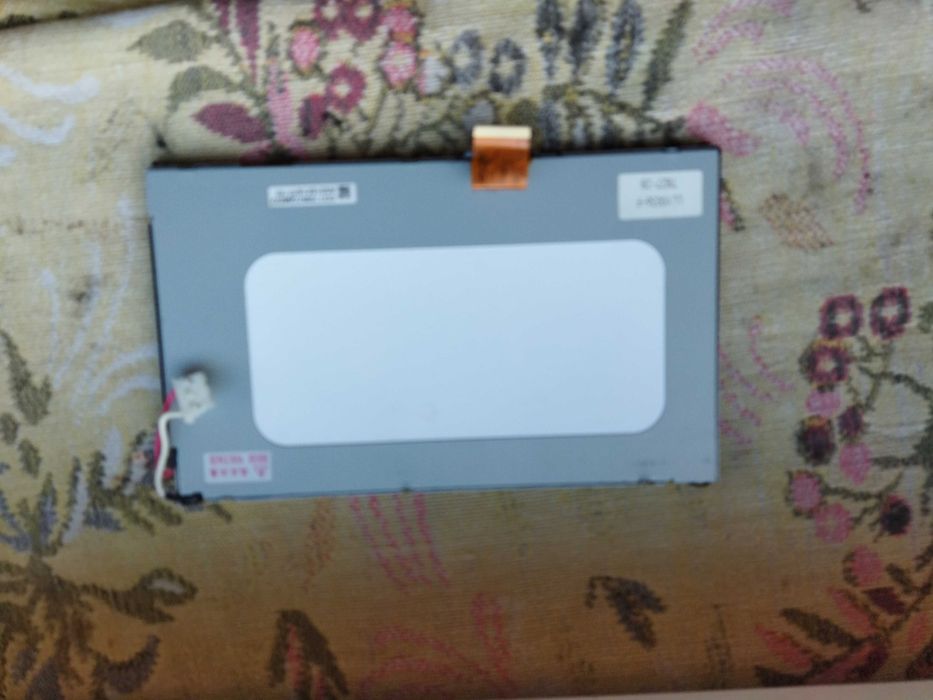 7-дюймовый ЖК экран EDT70WZQM022.