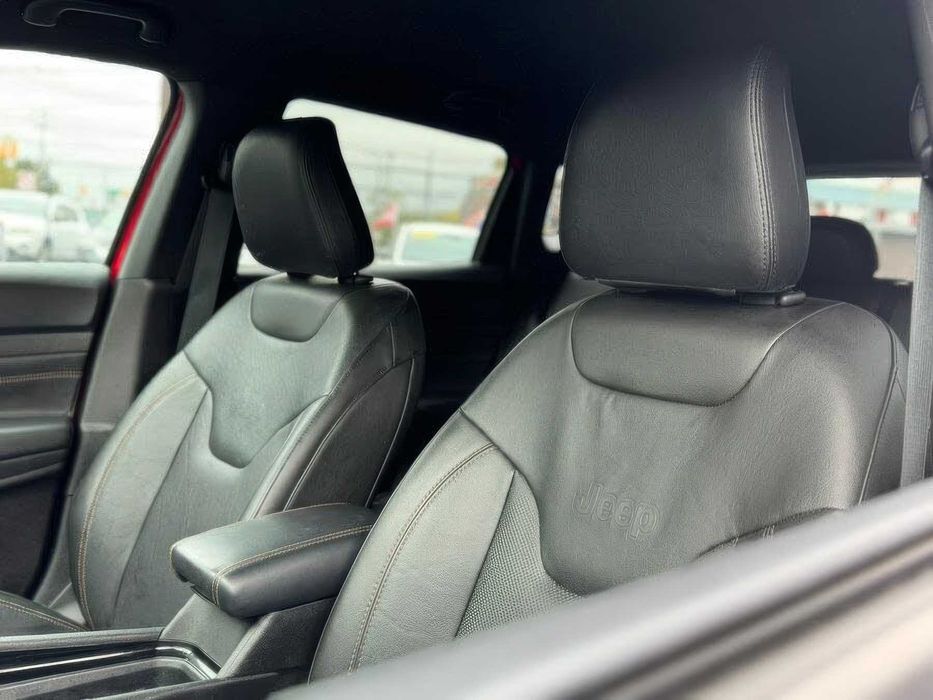 Jeep Compass      2021