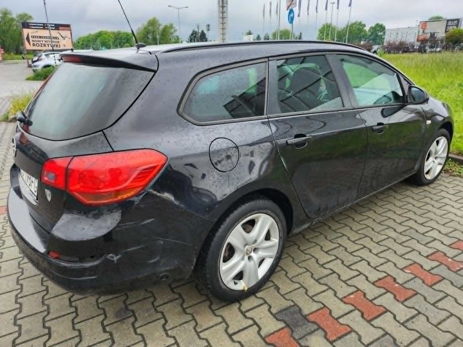 Opel Astra J IV 1.4 kombi LPG