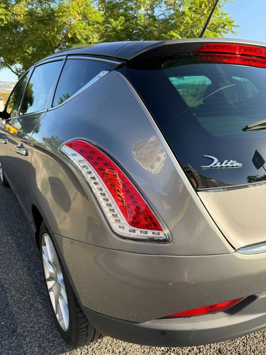 Vende-se Lancia Delta 1.6 Multijet – Excelente Oportunidade!