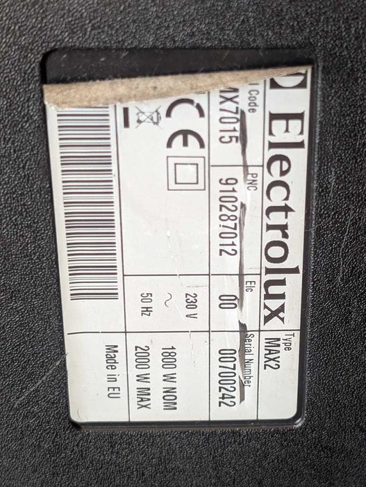 Aspirador AEG-Electrolux Maximus 2000W + Kit de Sacos e Filtro (Funcional)