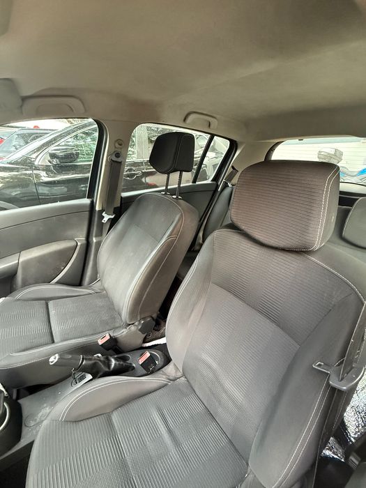 Renault clio 2010