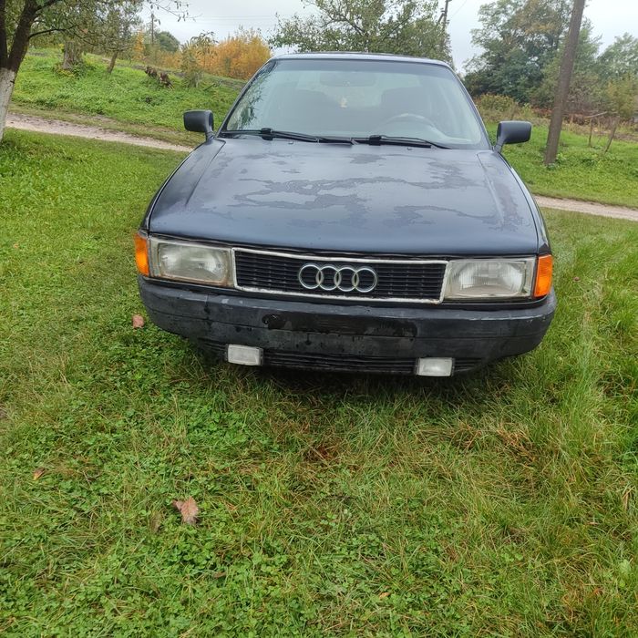 Заїхала на розборку audi 80 b3 1.8