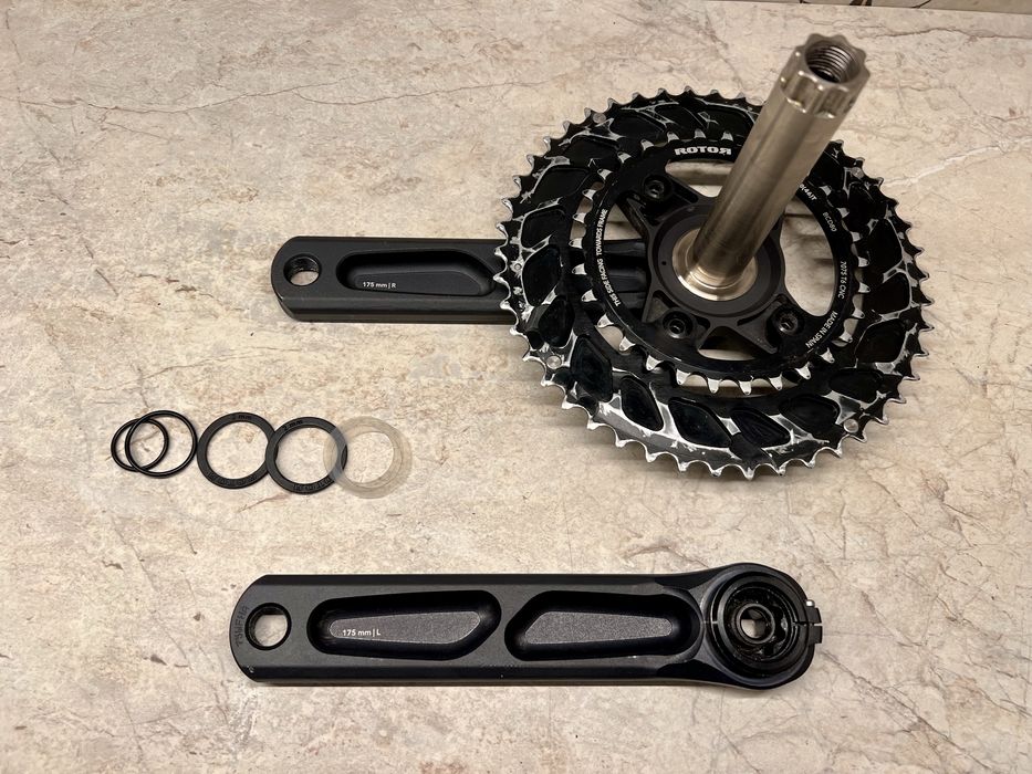 Zadbana korba Rotor NS24 175MM, 46-30T, oś 24 Hollowtech