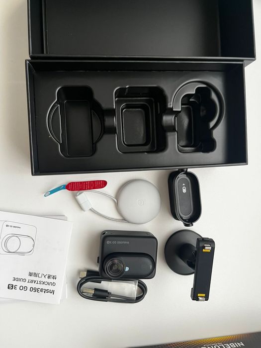 Екшн-камера  Insta360 GO 3S 4K Standard Bundle 128GB Black