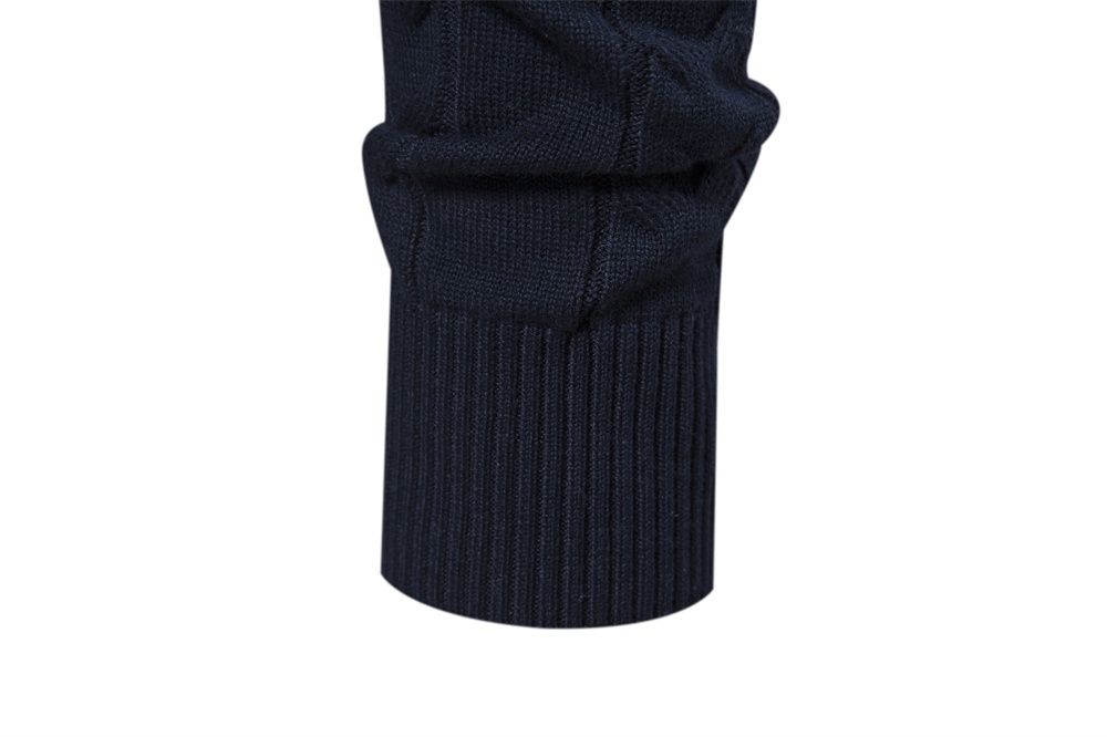 Свитер осень зима