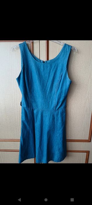 Letnia krótka sukienka