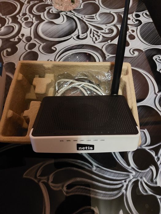 Продам роутер нетис
