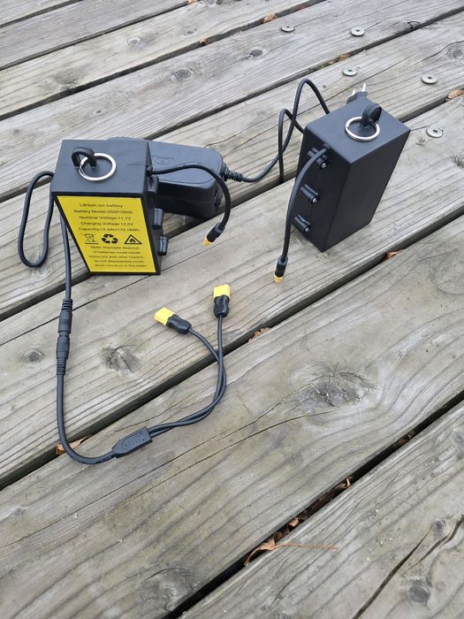 Łódka zanętowa gps ,echosonda, pilot   All-in-One!