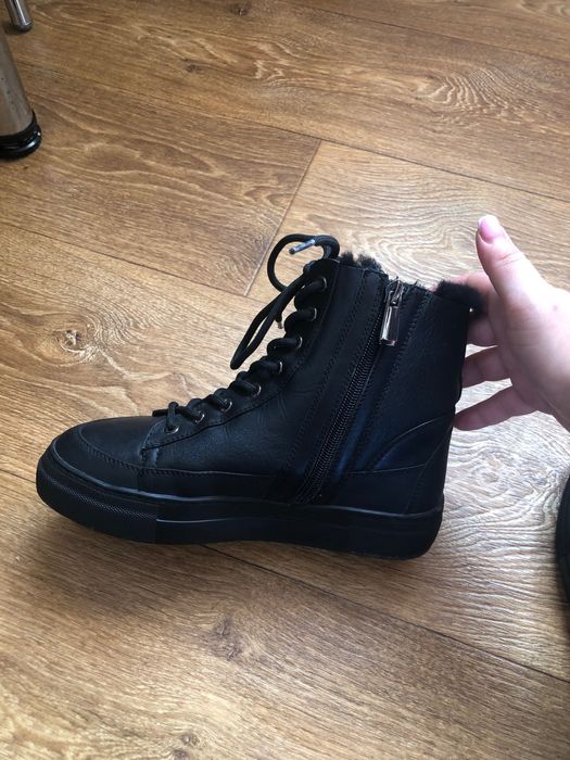 Продам зимние ботинки, хайтопы Miraton