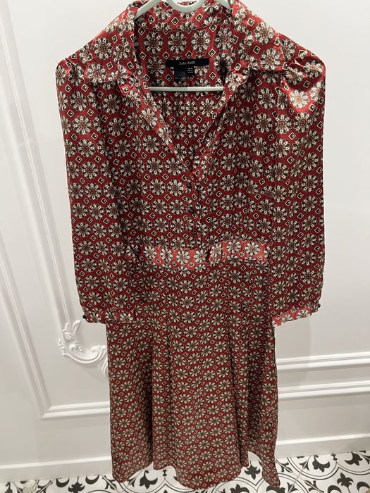 Платье Zara размер M