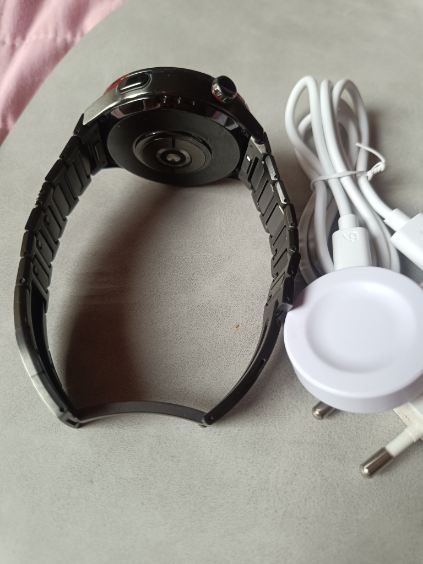 Huawei Watch  4 Pro Space Edition