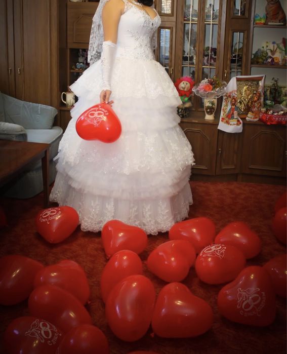 Свадебное платье