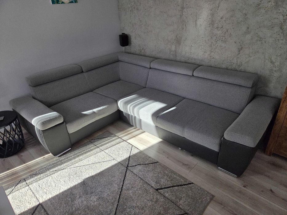 Narożnik z funkcją spania 275 cm x 200 cm