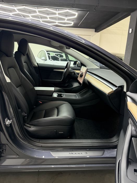 Tesla Model 3 LongRange Dual motor