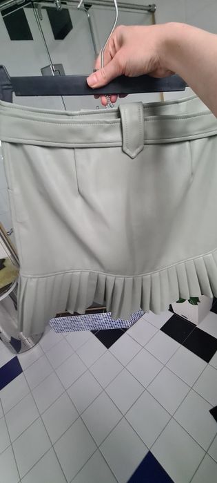 Спідниця жіноча з екошкіри