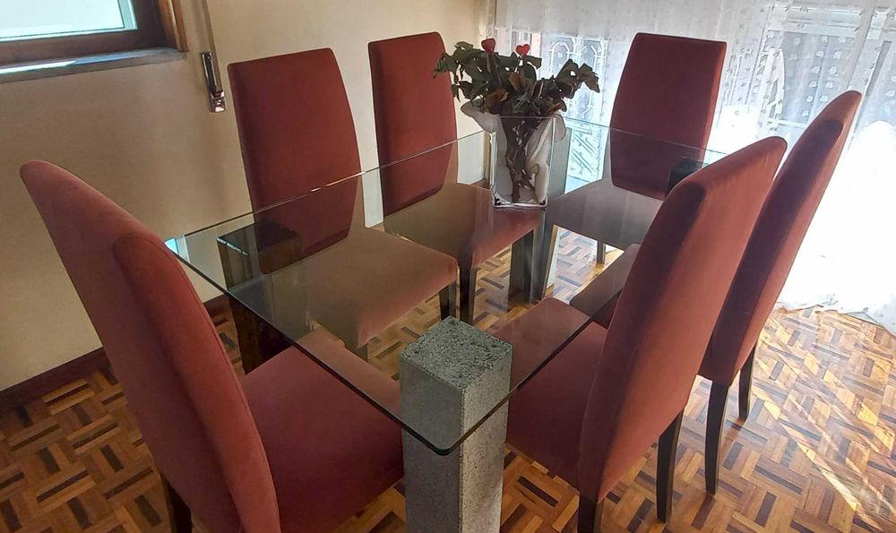 Até  6 Cadeiras 50€ cada