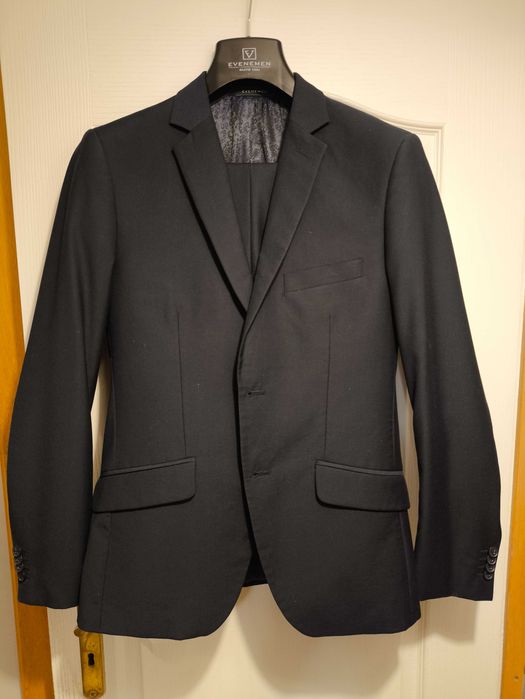 Garnitur męski Evenemen Imperiall granatowy slim fit 176/96/84