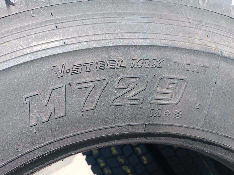 265/70R19.5 Bridgestone M729