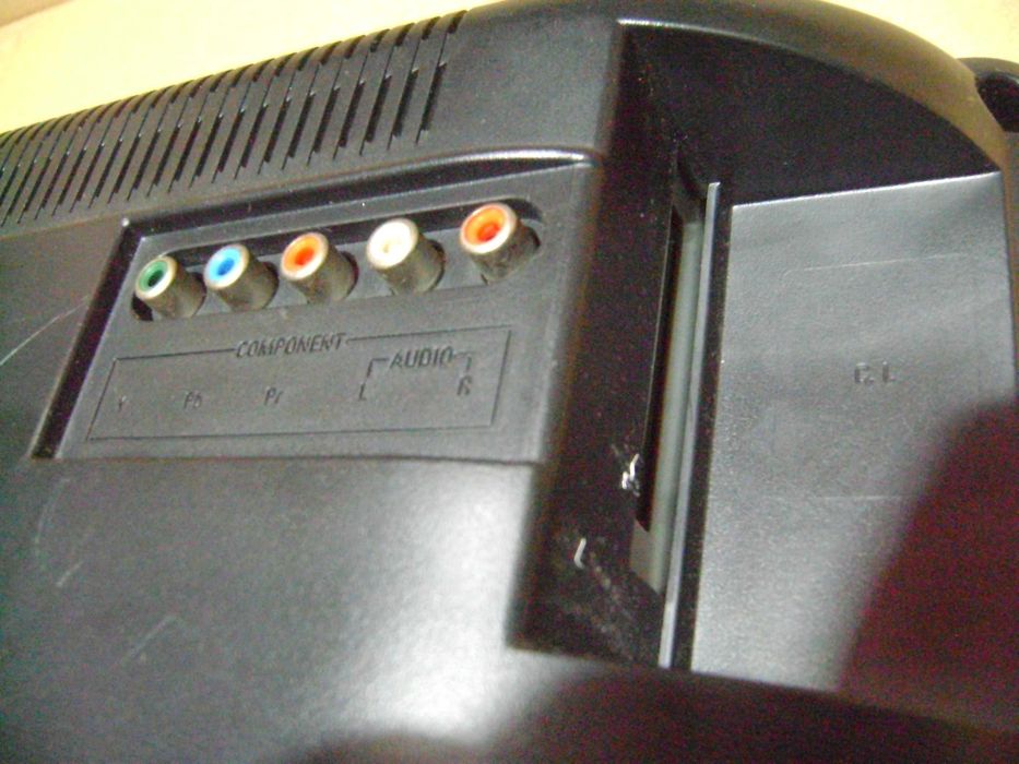 Telewizor 19" LCD analog tv euro złącze vga hdmi