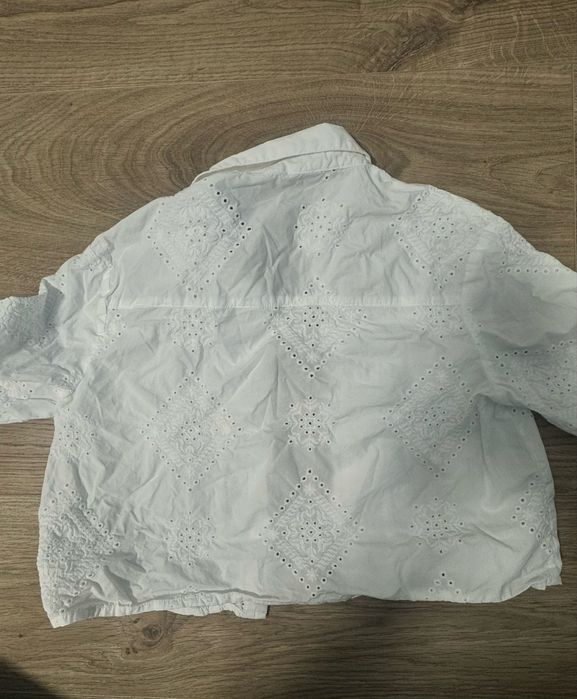 Нарядна блузка Zara 140