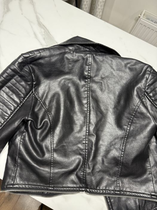 Косуха розмір s, чорна