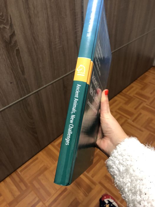 Livro - Ancient animals NEw challenges em inglês