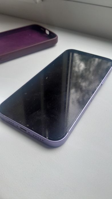 Продам  IPhone 12