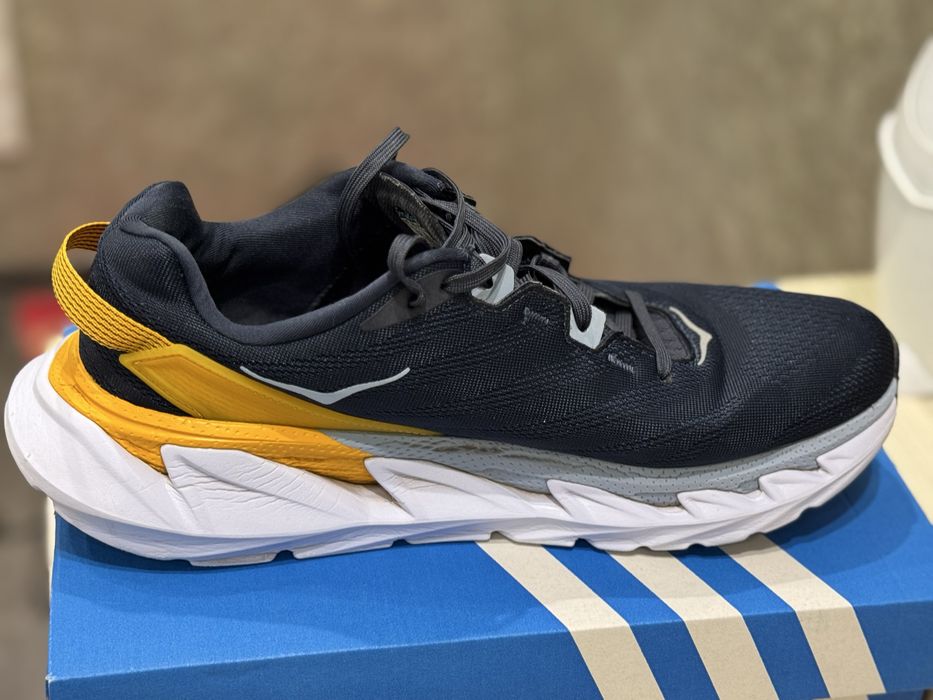 Кросівки HOKA one Elevon 2