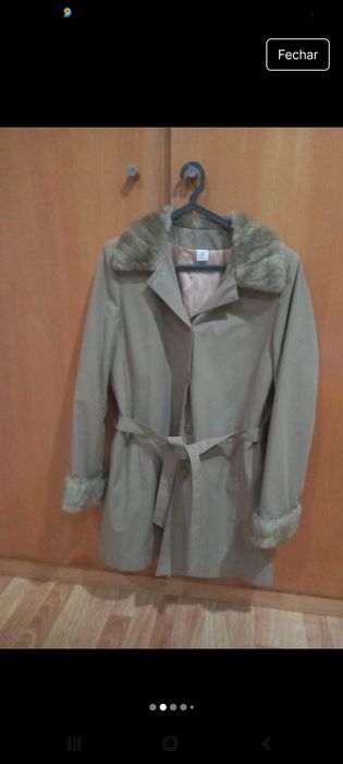 Casaco acolchoado com pelo sintetico