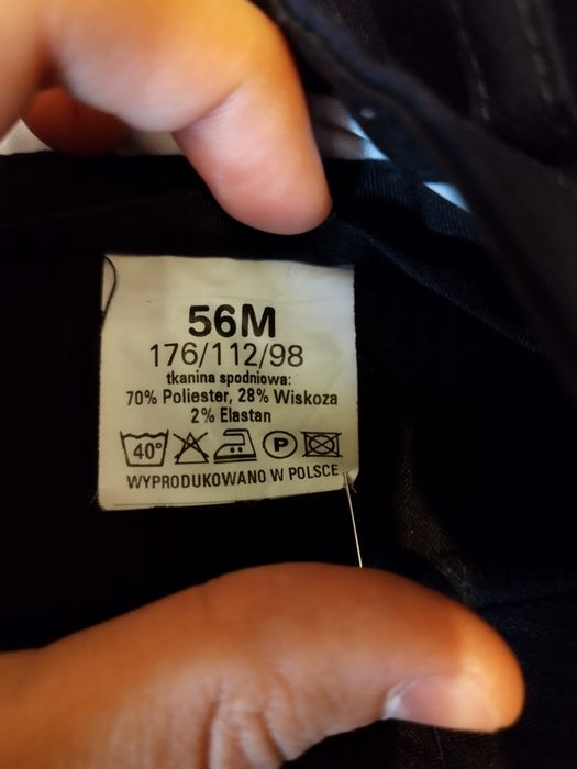 Garnitur męski granatowy + dodatkowe  2 pary spodni