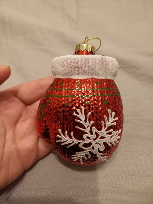 Bombka - rękawiczka