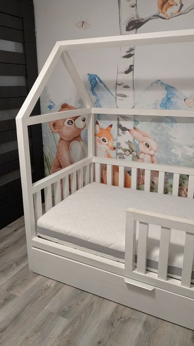 Łóżko dziecięce biały domek, lite drewno!! 90cmx160cm, materac Tencel