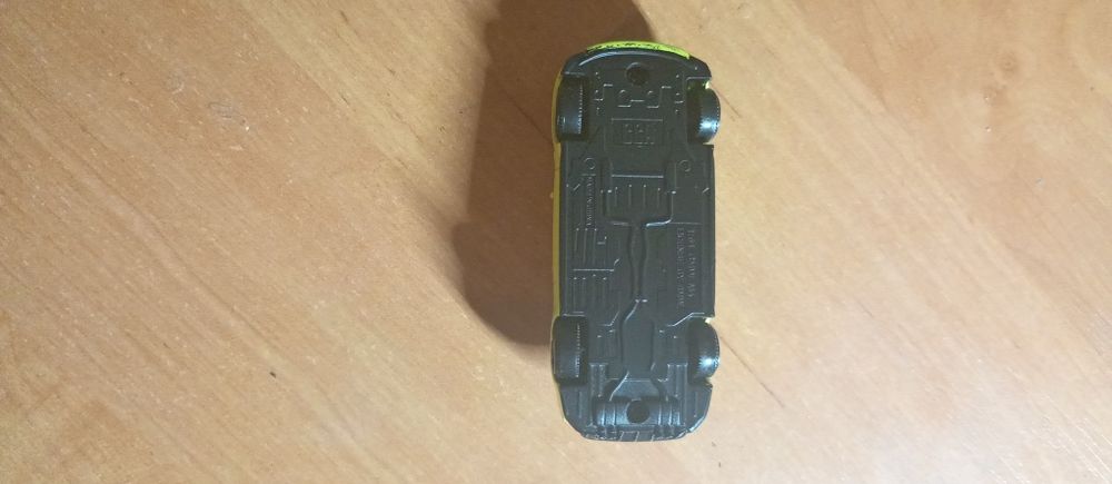 Металева моделька бмв м4 1.64