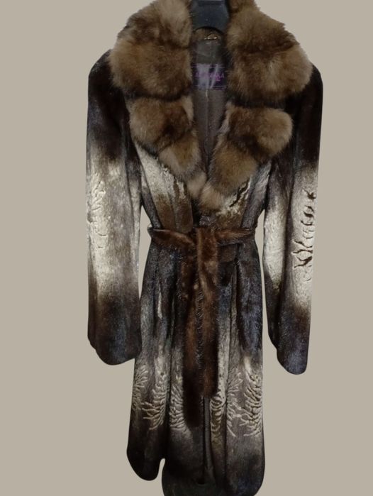 Длина 120см. Норковая шуба с соболем. Saga mink. Шуба в пол