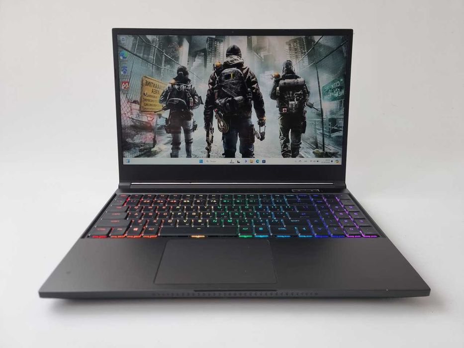 Ігровий ноутбук Eluktronics 15 R7 5800H/RTX 3080 16GB/RAM 16GB/SSD 512GB/QHD 165Hz