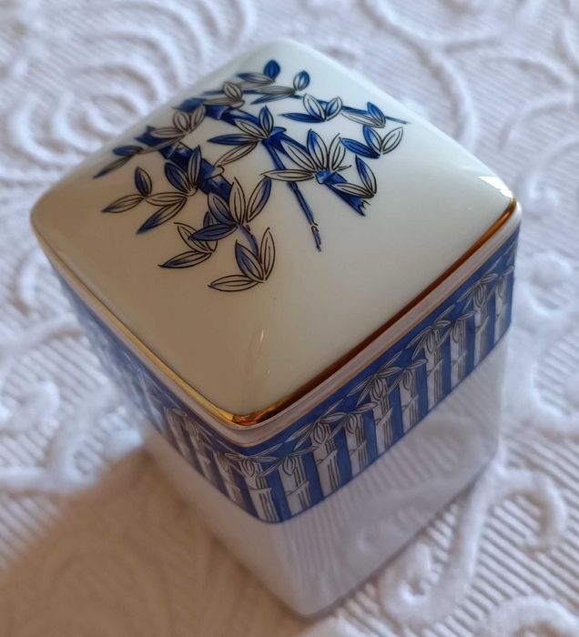 Caixa americana e Caixa oriental de canas de bambu - Vista Alegre