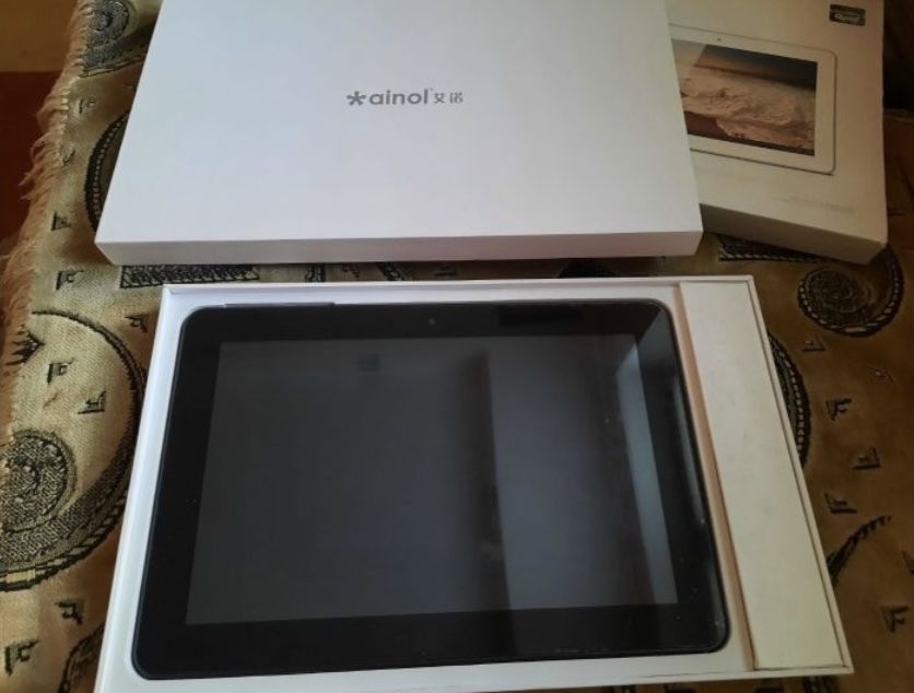 Планшет ainol 10