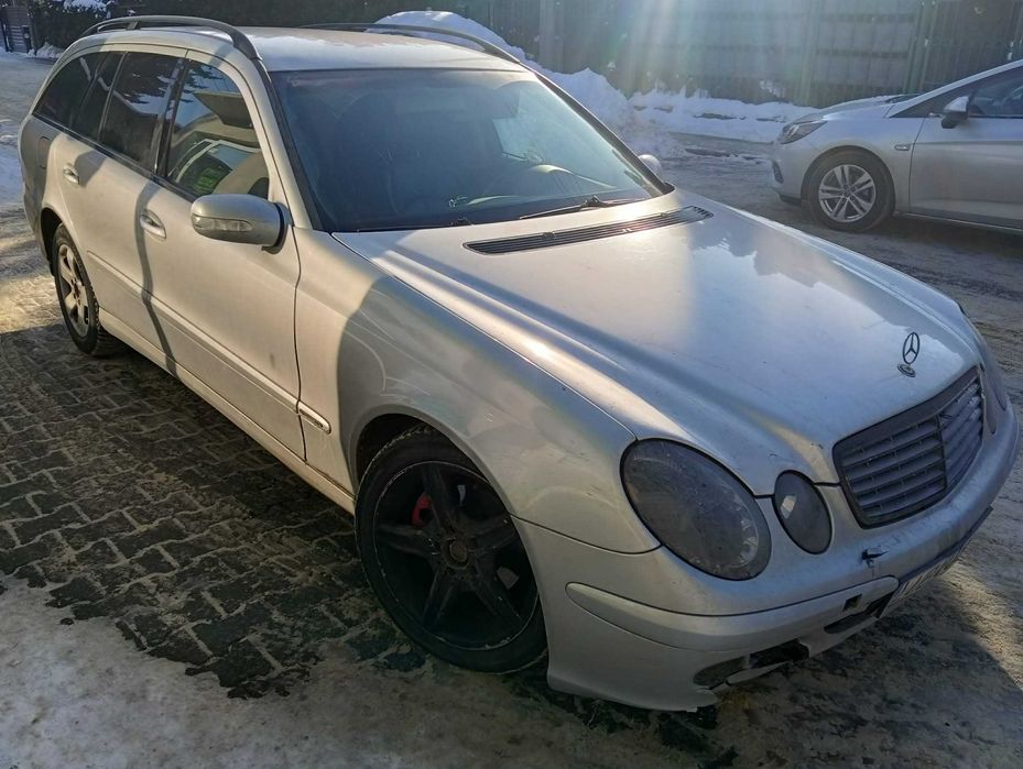 Mercedes E-klasa W211 2.2CDI automat
