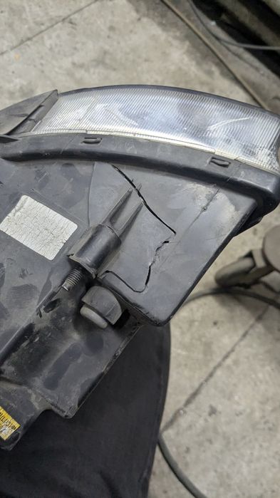 Фара левая kia rio