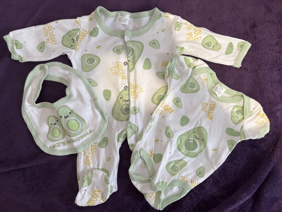 Набір з 8 предметів одягу 3-6 м для малюка