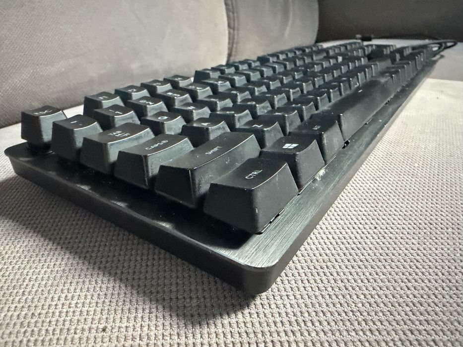Klawiatura Gamingowa logitech g413 carbon pudelko