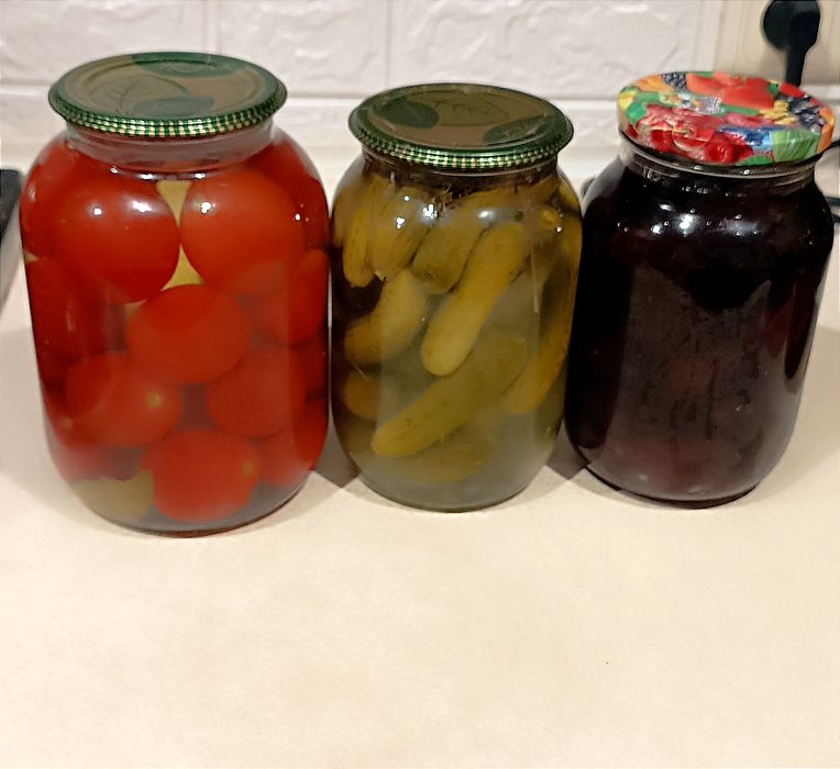 Домашнє варення,помідори,огірки,слива,домашнее варенье,консервація,зак