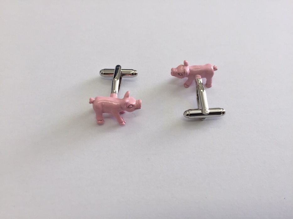 Botões de punho carica cerveja verde | Lagosta | porco